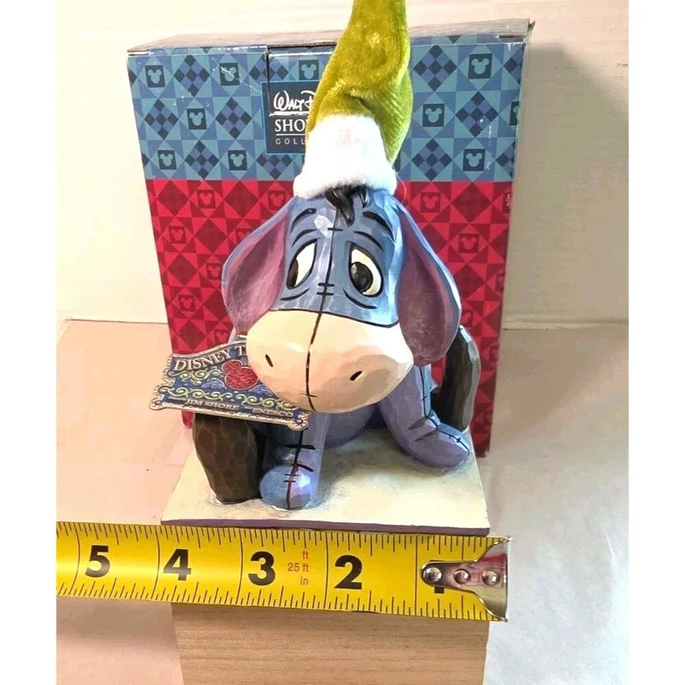Disney Showcase Collection Eeyore Santa's Little Helper 4016567 Jim Shore Enesco